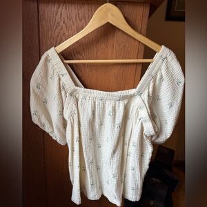 Neuflora Floral Cottom blouse